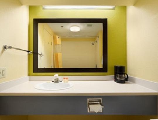 Days Inn & Suites By Wyndham Desoto Rum bild